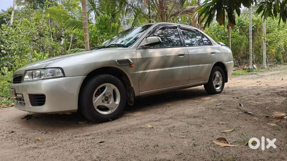Mitsubishi Diesel Car 2000
