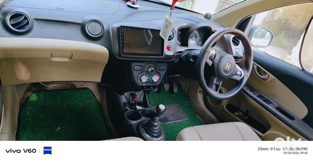 Honda Brio Petrol Mt 2013