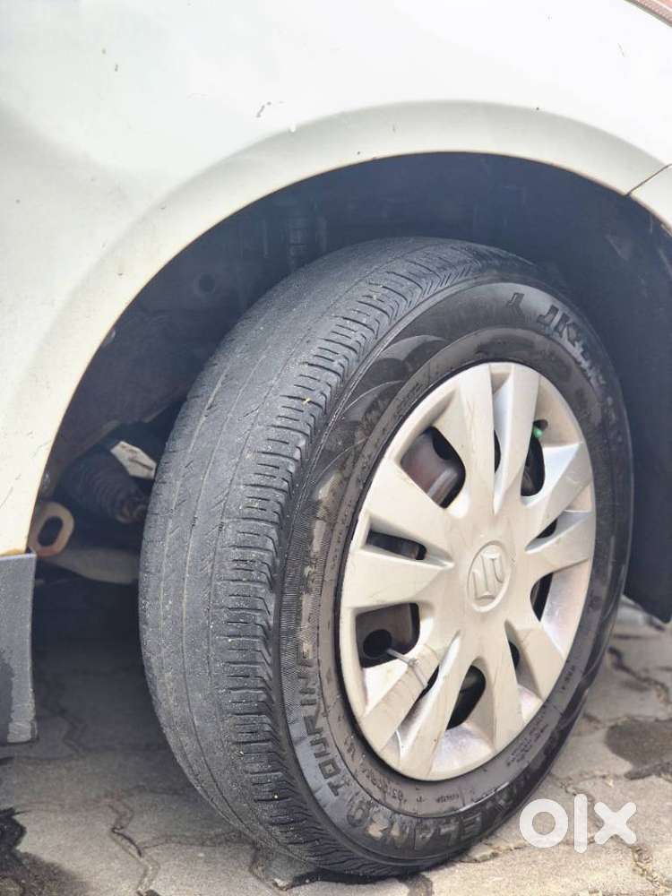 Maruti Suzuki Swift Dzire Vdi Bsiv, 2014, Diesel
