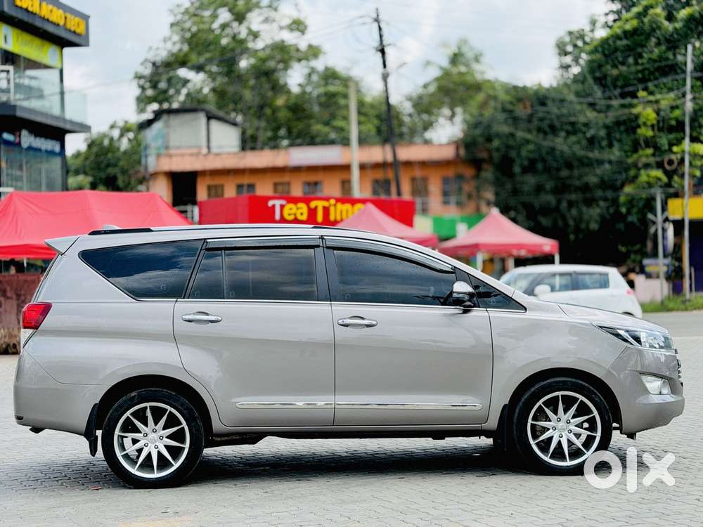 Toyota Innova Crysta 2.8 Gx At, 2018, Diesel