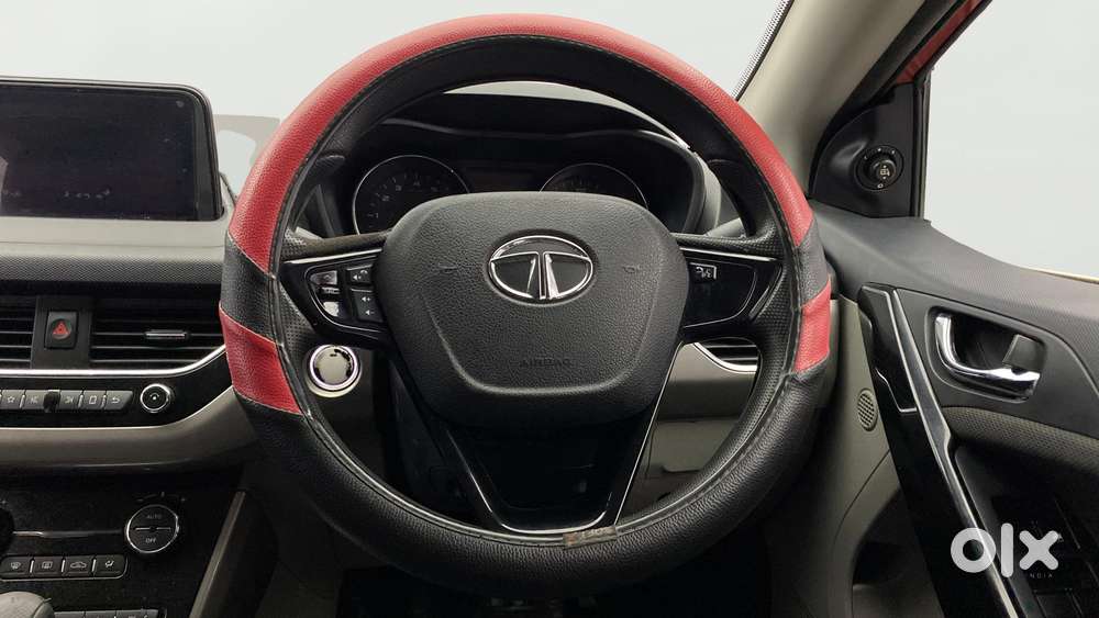 Tata Nexon 1.2 Revotron Xza Plus, 2019, Petrol