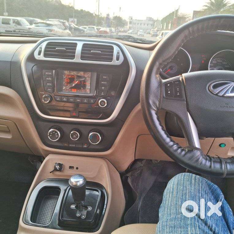 Mahindra Tuv 300 Mhawk100 T8 Amt, 2017, Diesel