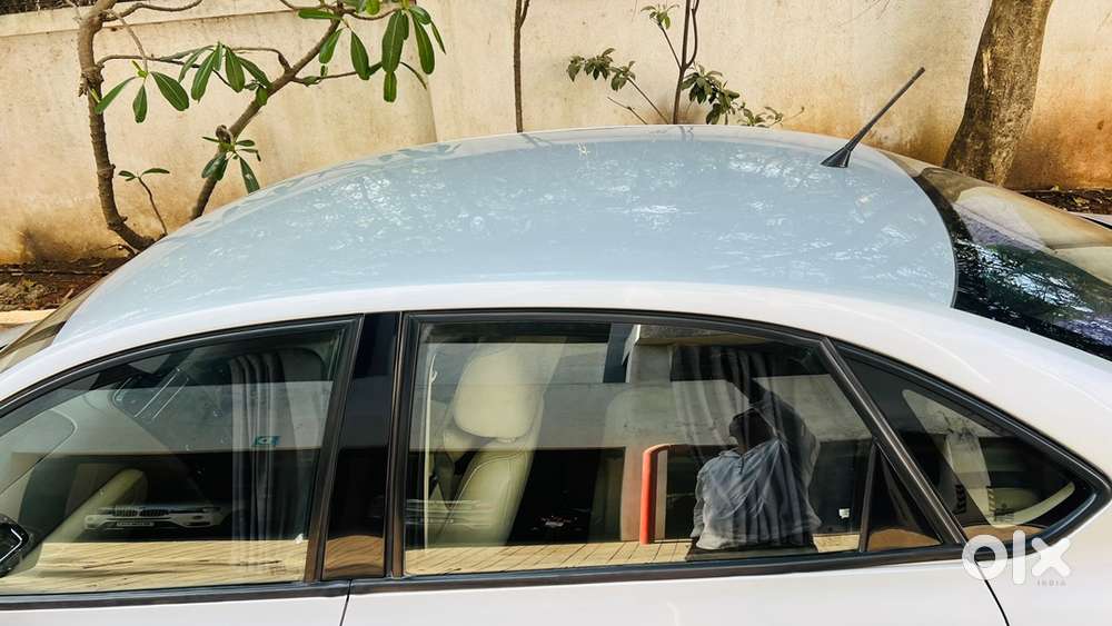 Skoda Rapid 2015 Diesel Top Model Well Maintained