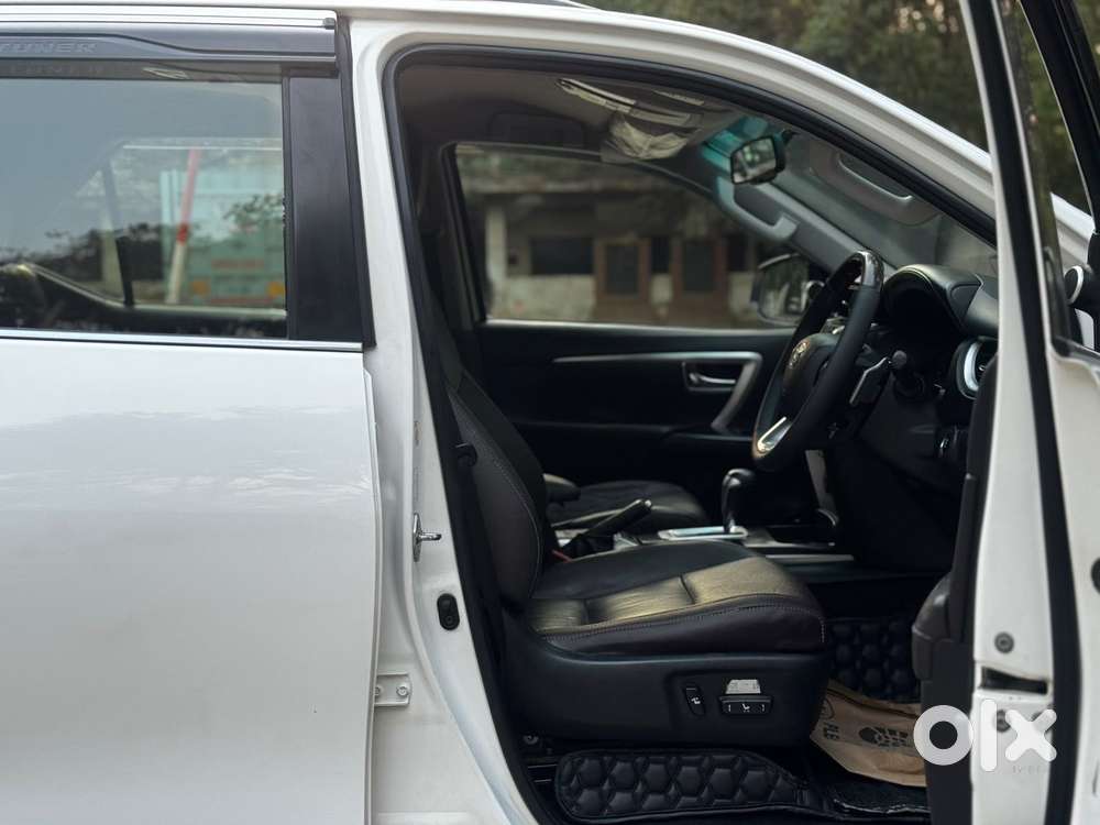 Toyota Fortuner 4x2 At 2.8 Diesel, 2019, Diesel
