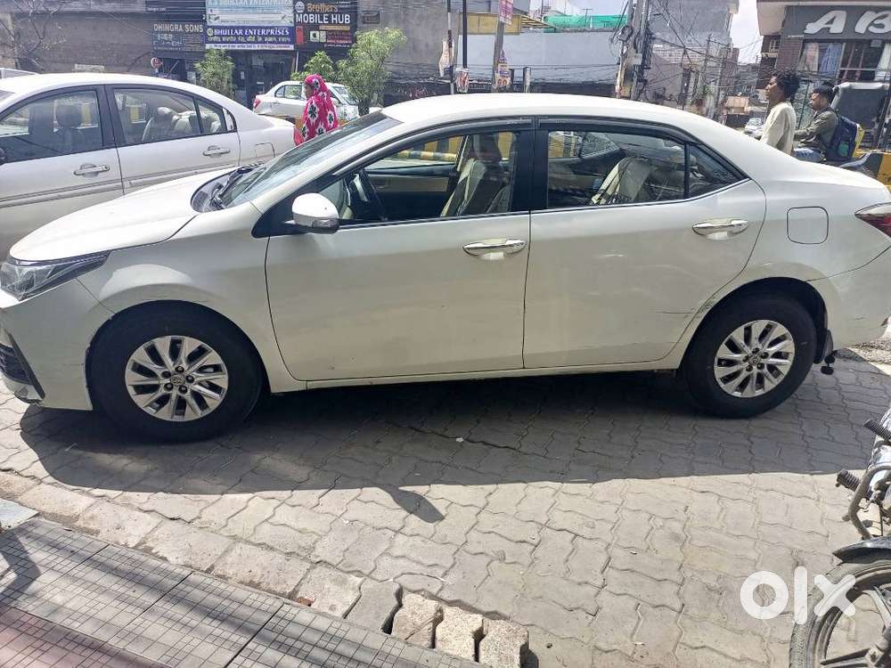 Toyota Corolla Altis 2019 Diesel Well Maintained