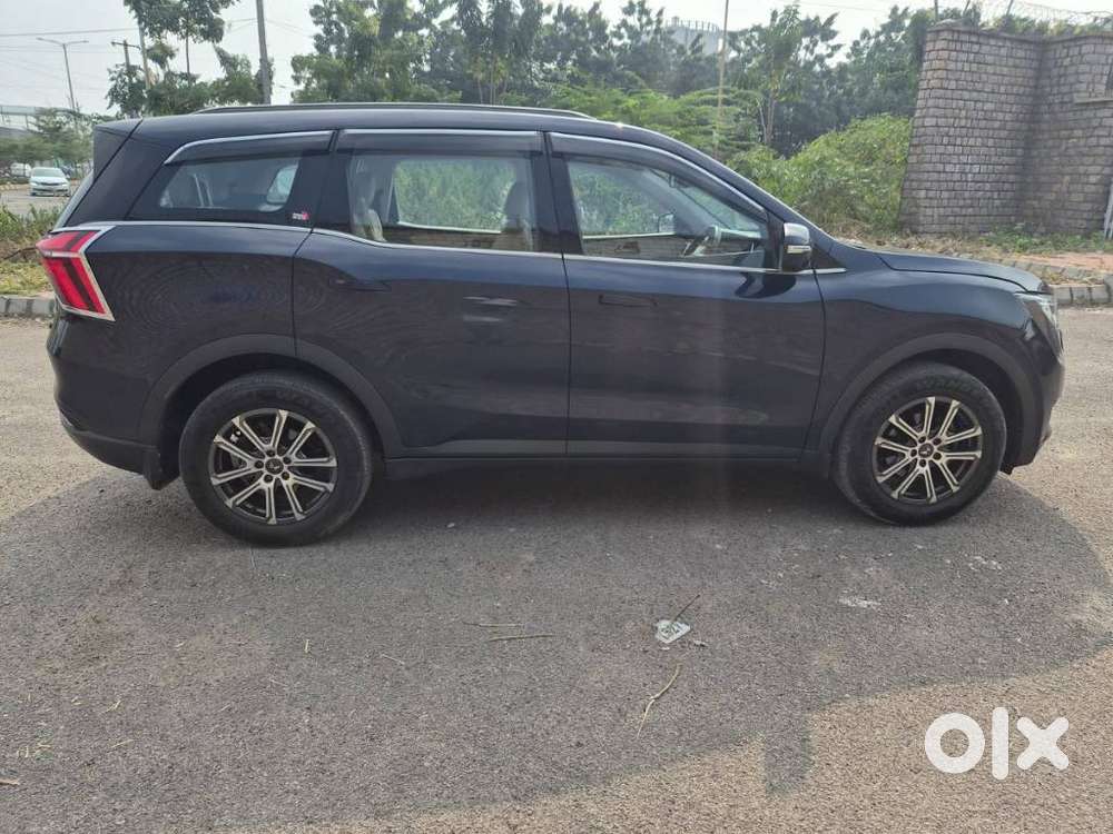 Mahindra Xuv700 2.2 Ax 7 Diesel At Luxury Pack Str Awd, 2021, Diesel