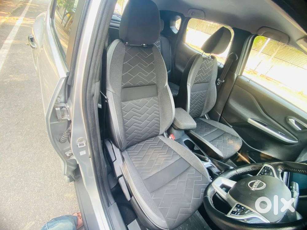 Nissan Magnite 1.0 Xv Turbo Cvt, 2022, Petrol