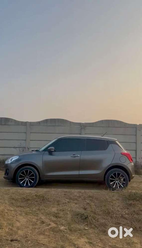 Marutu Suzuki Swift Vxi 2023 Aitomatic Petrol