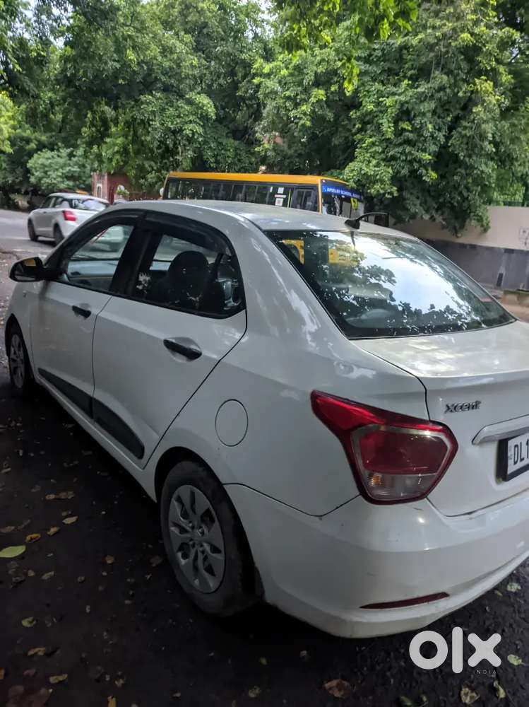 Hyundai Xcent 2016 Cng & Hybrids Well Maintained