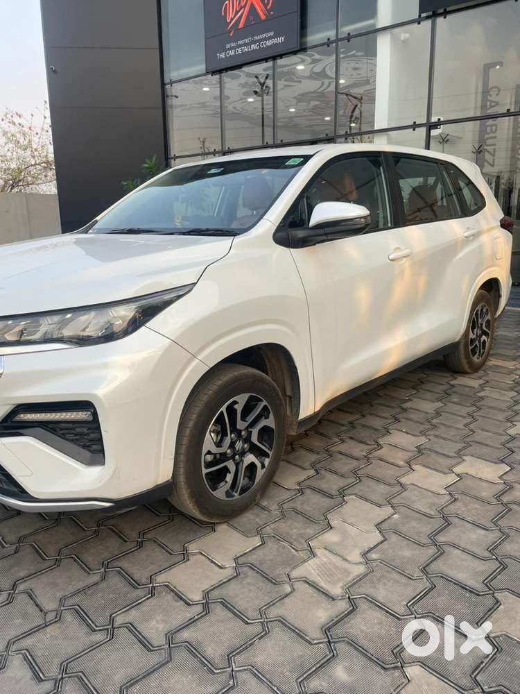 Maruti Suzuki Invicto Zeta Plus 7str, 2025, Petrol