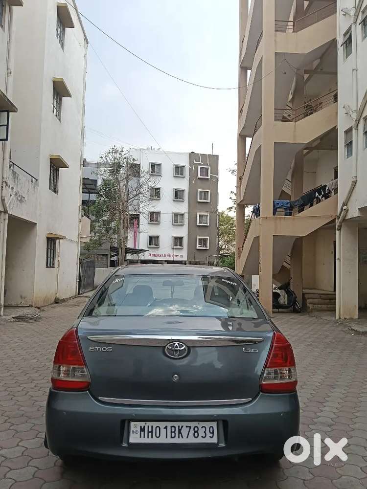 Toyota Etios 2014 Diesel 165000 Km Driven