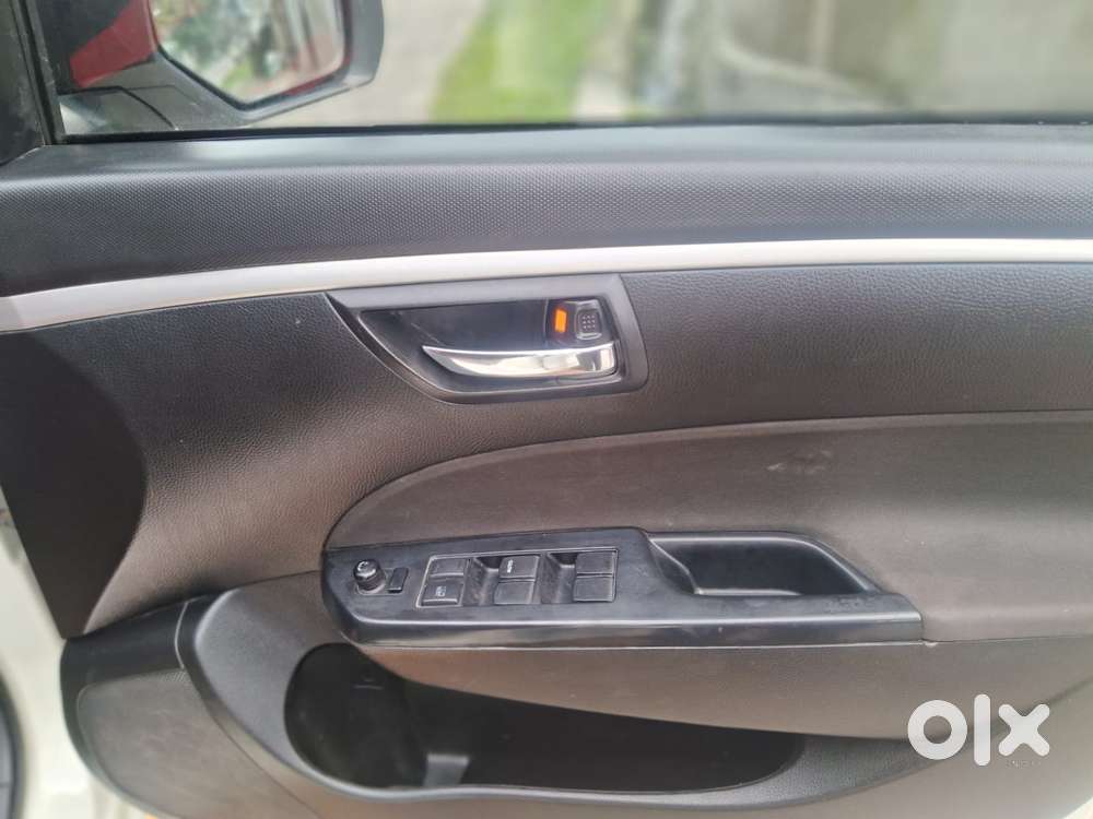 Maruti Suzuki Swift 1.2 Vxi (o), 2016, Petrol