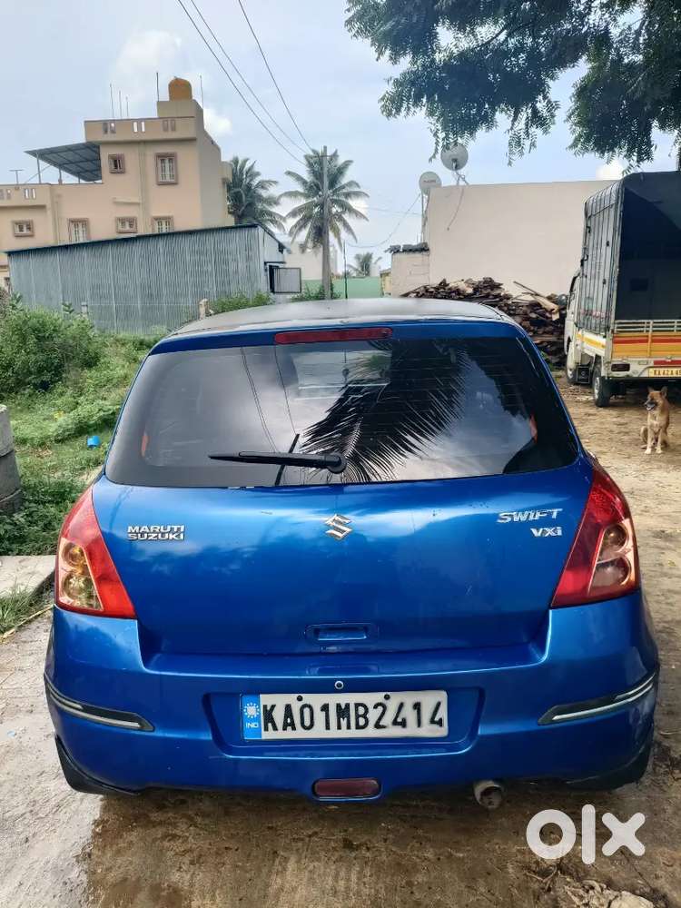 Maruti Suzuki Swift 2005 Petrol