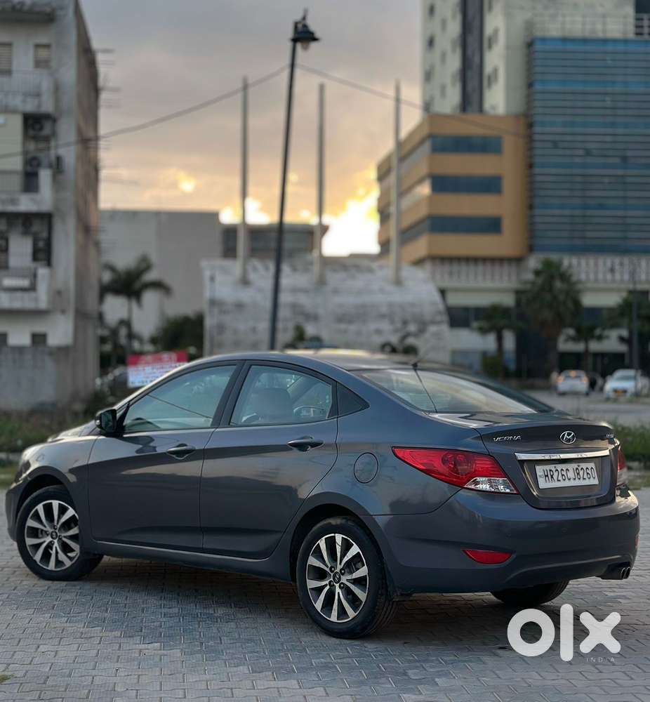 Hyundai Verna Fluidic 1.6 Vtvt Sx, 2014, Petrol