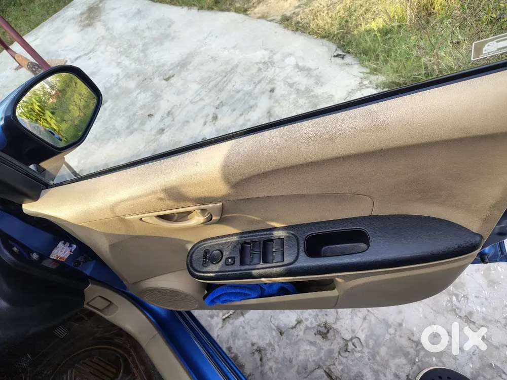 Honda Amaze 2015 Diesel 105000 Km Driven