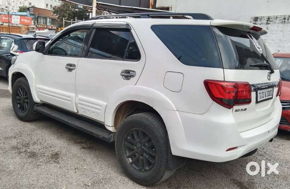 Toyota Fortuner 3.0 4x2 Mt, 2014, Diesel