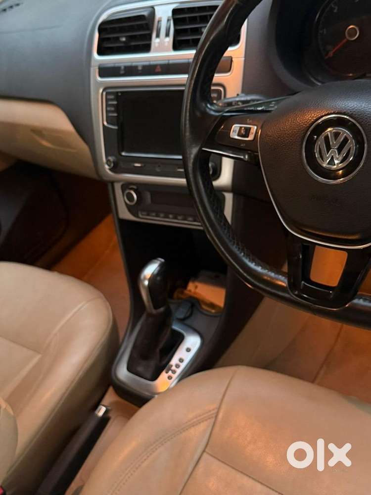Volkswagen Ameo Auto