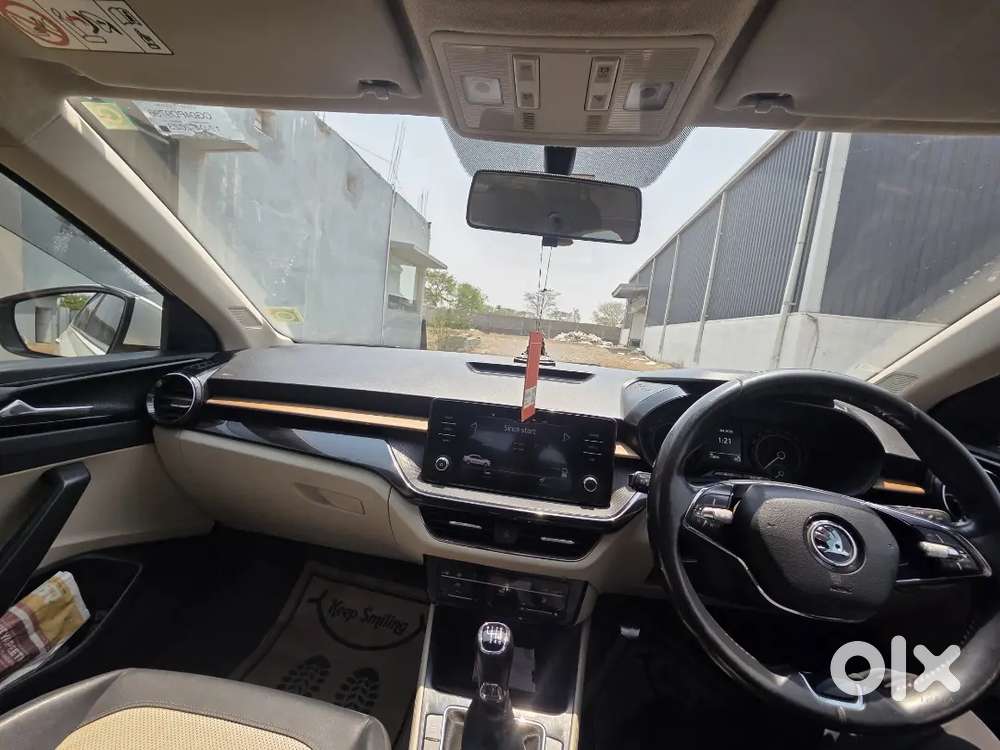 Skoda Slavia 12.2022 Petrol 73000 Km Driven