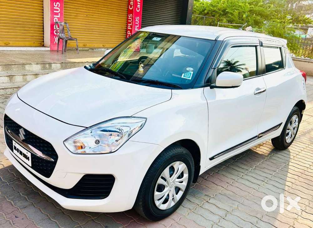 Maruti Suzuki Swift 1.2 Vxi (o), 2023, Petrol