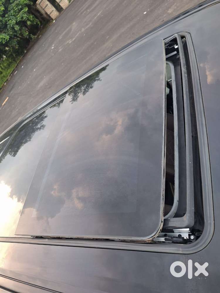 Toyota Innova Hycross 2.0 Zx (o) Hybrid 7 Str, 2023, Petrol