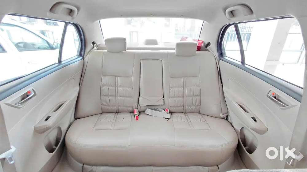 Maruti Suzuki Dzire 2017 Petrol Well Maintained