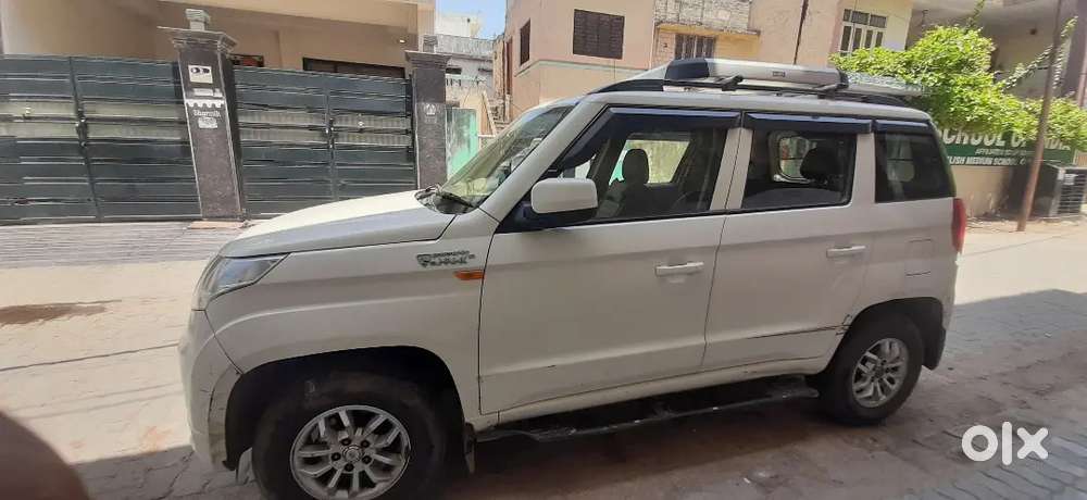 Mahindra Tuv 300 2016