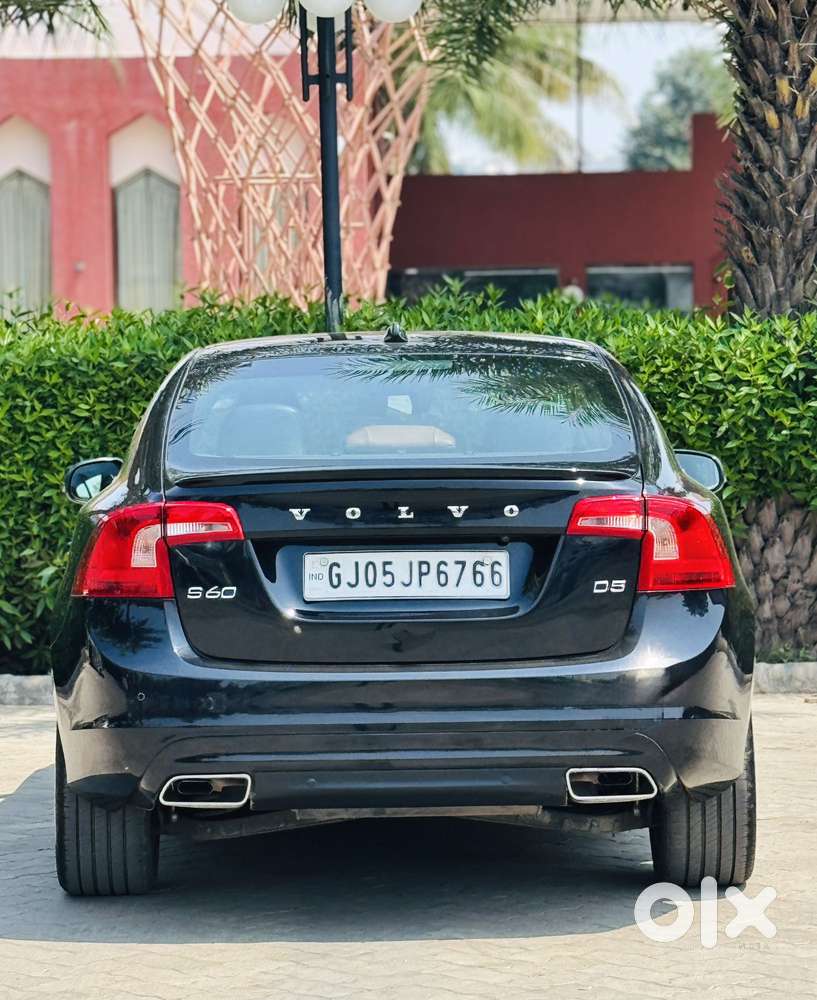 Volvo S60 D5 Inscription, 2016, Diesel