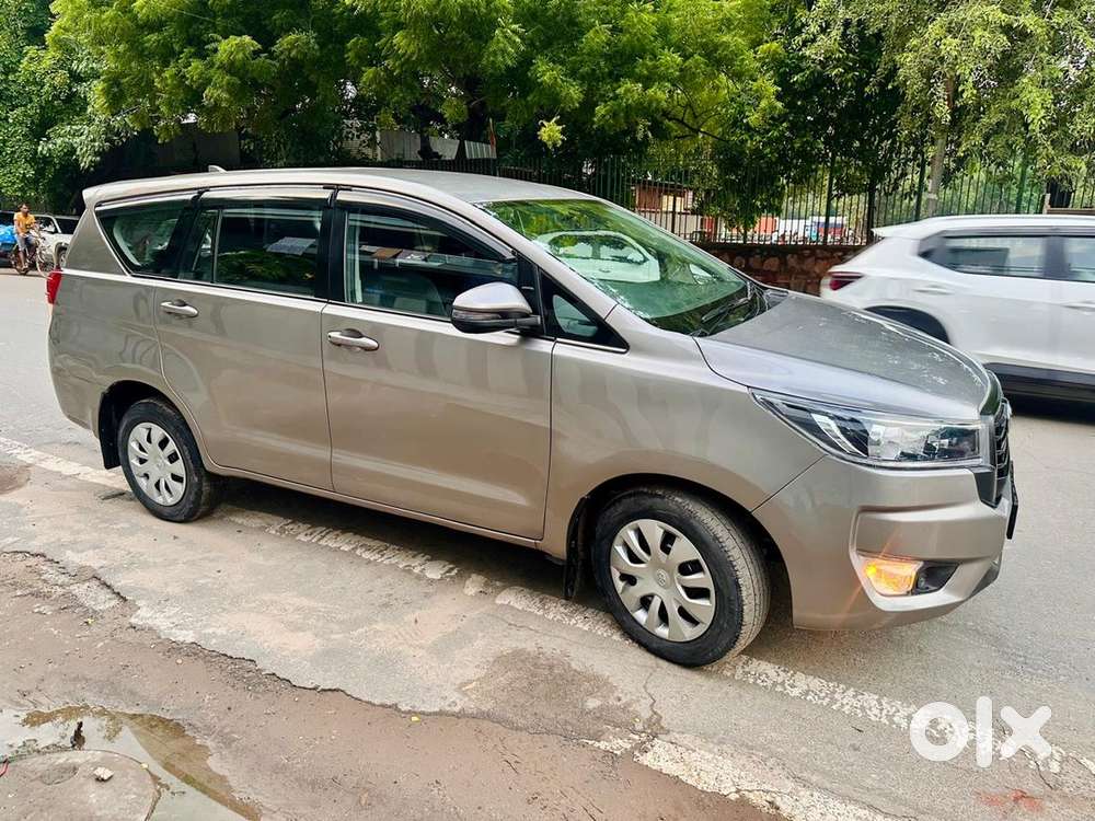Toyota Innova Crysta 2015 Model