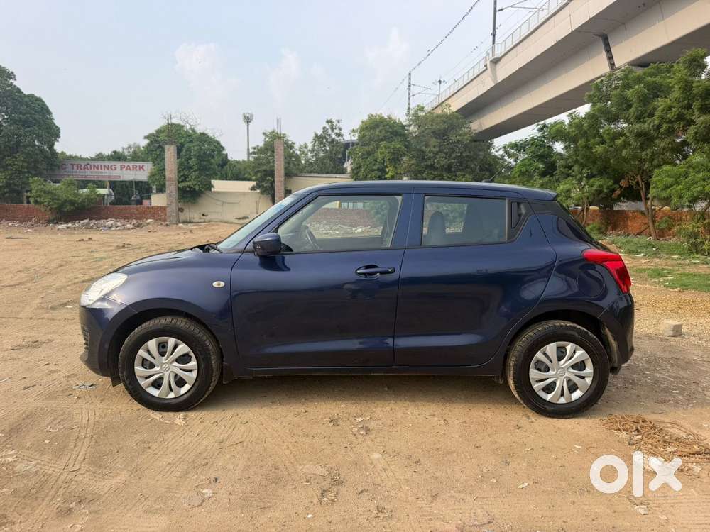 Maruti Suzuki Swift Lxi Optional-o, 2022, Petrol