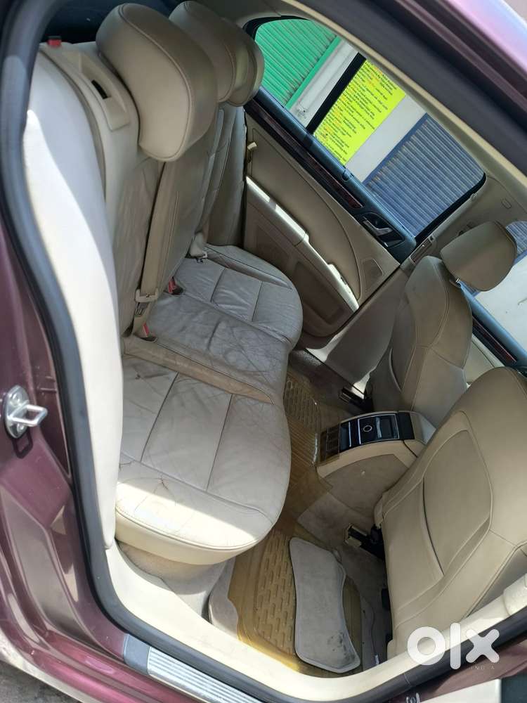 Skoda Superb Elegance 1.8 Tsi At, 2012, Petrol