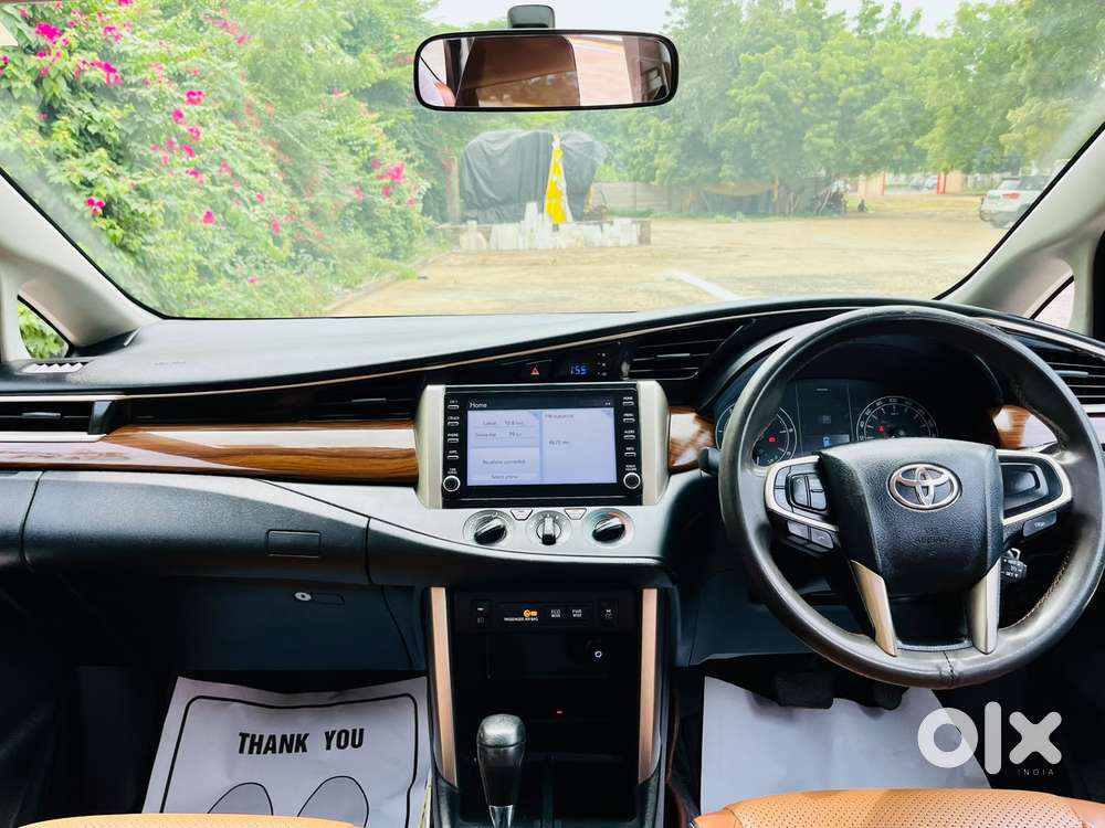 Toyota Innova Crysta [2020-ongoing] 2.4 Gx 7 Str, 2022, Diesel