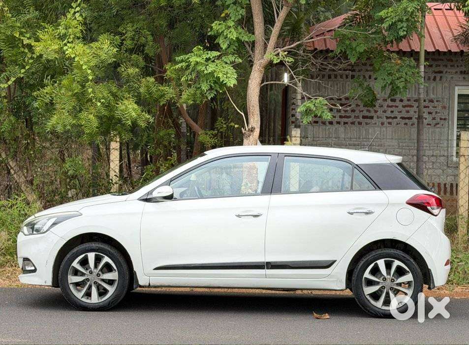 Hyundai Elite I20, 2015, Petrol