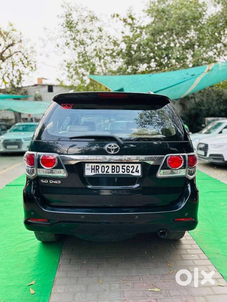 Toyota Fortuner 2011-2016 4x2 Manual, 2013, Diesel