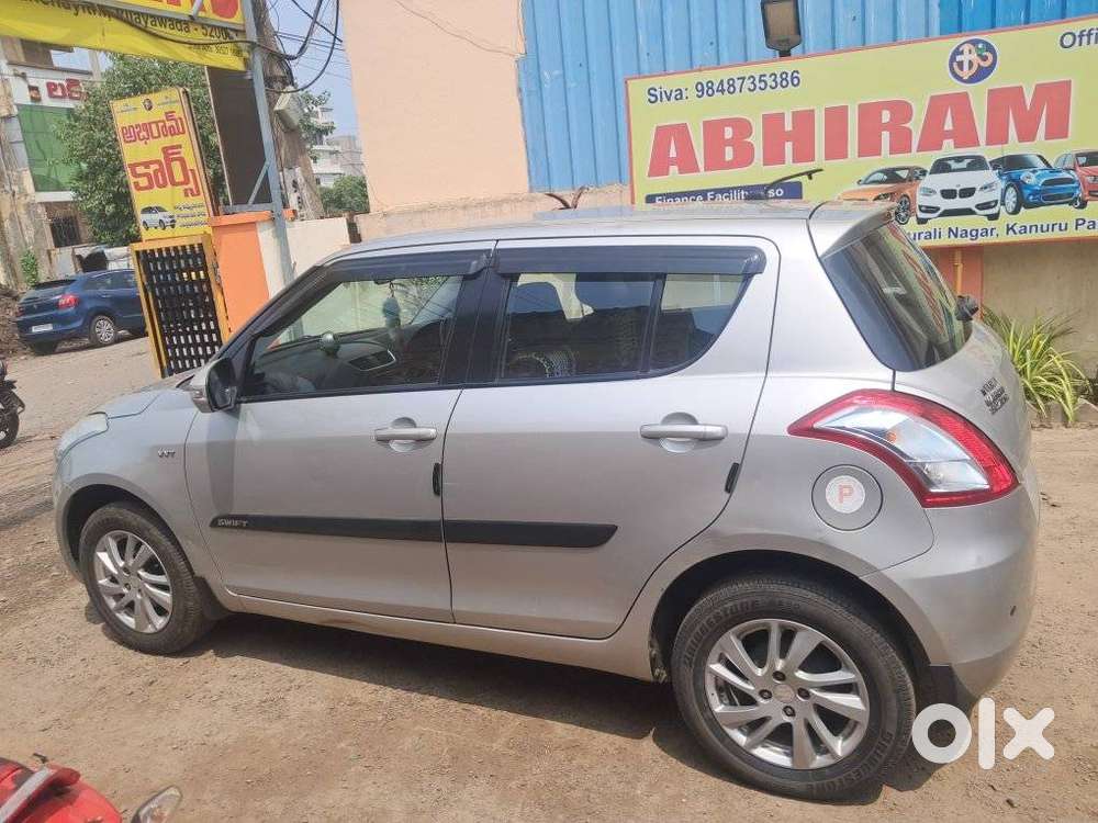 Maruti Suzuki Swift Vvt Zxi, 2013, Petrol
