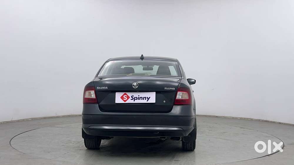 Skoda Rapid 1.0 Ambition Tsi At, 2021, Petrol