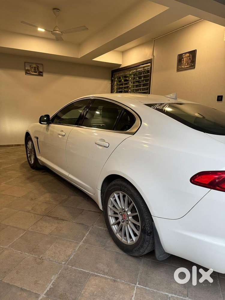 Jaguar Xf 2014 Diesel Well Maintained