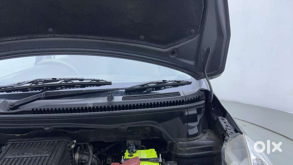 Maruti Suzuki Ertiga Vxi At, 2016, Petrol