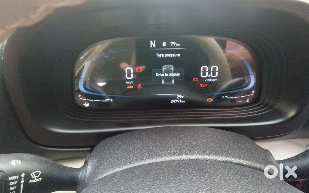 Direct Owner Sale. 1st-owner Hyundai_venue S(o) Turbo Imt.