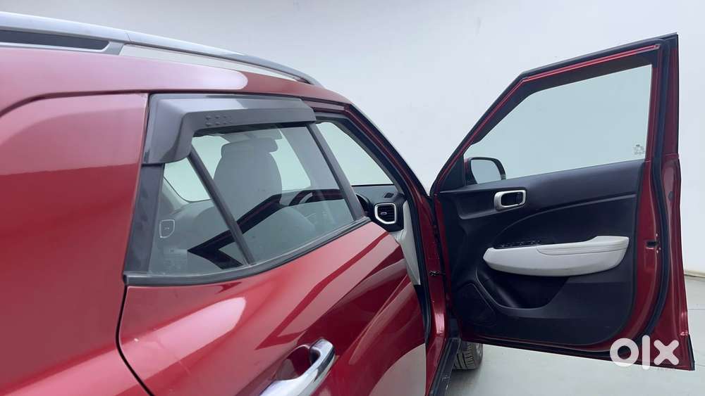 Hyundai Venue 1.0 Sx (o) Turbo Dct, 2022, Petrol