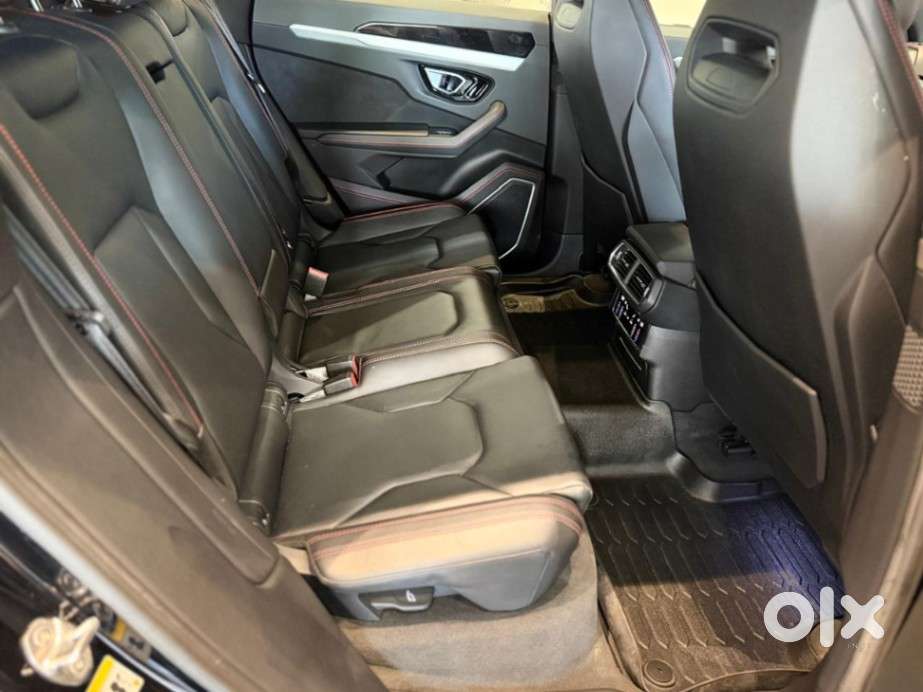 Lamborghini Urus V8, 2020, Petrol