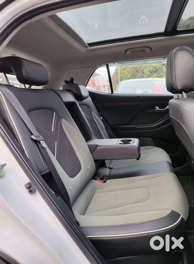 Hyundai Creta 1.5 Mpi Sx Adventure Edition Mt, 2024, Petrol
