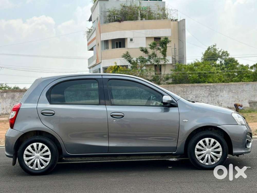 Toyota Etios Liva 1.2 G, 2017, Cng & Hybrids