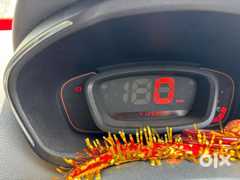 Renault Kwid 2018 Petrol 40000 Km Driven Single Use Well Maintained