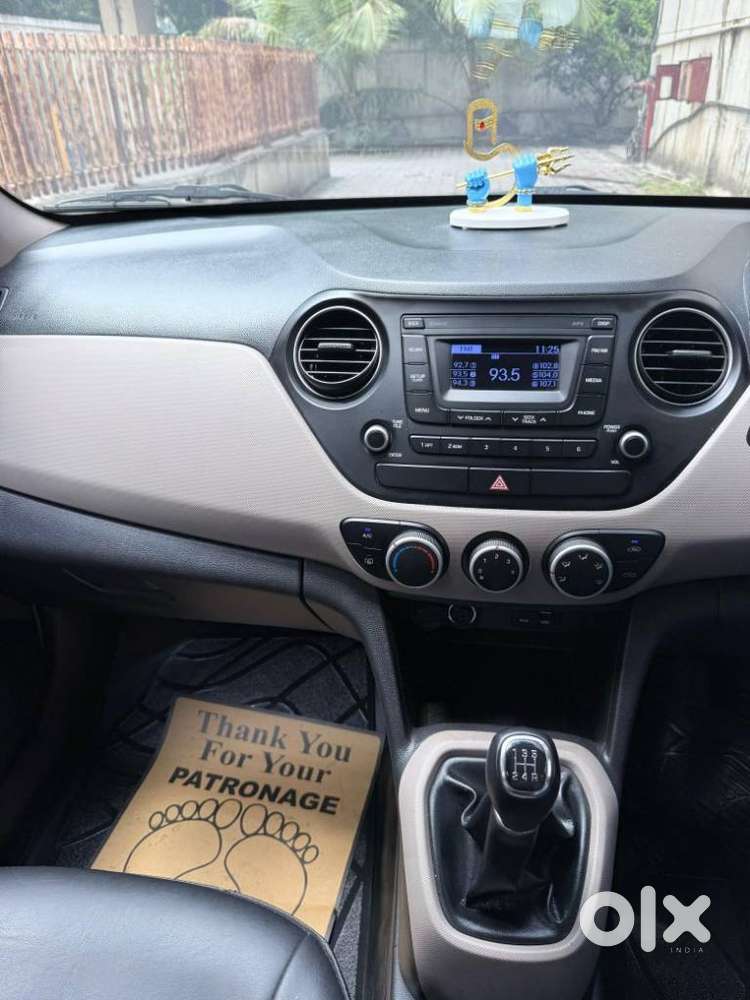 Hyundai Grand I10 Sportz, 2016, Petrol