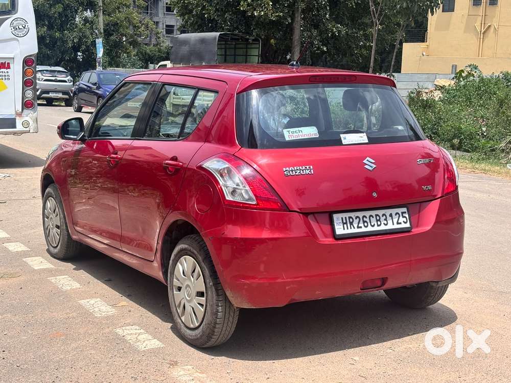 Maruti Suzuki Swift Vxi + Manual, 2013, Petrol