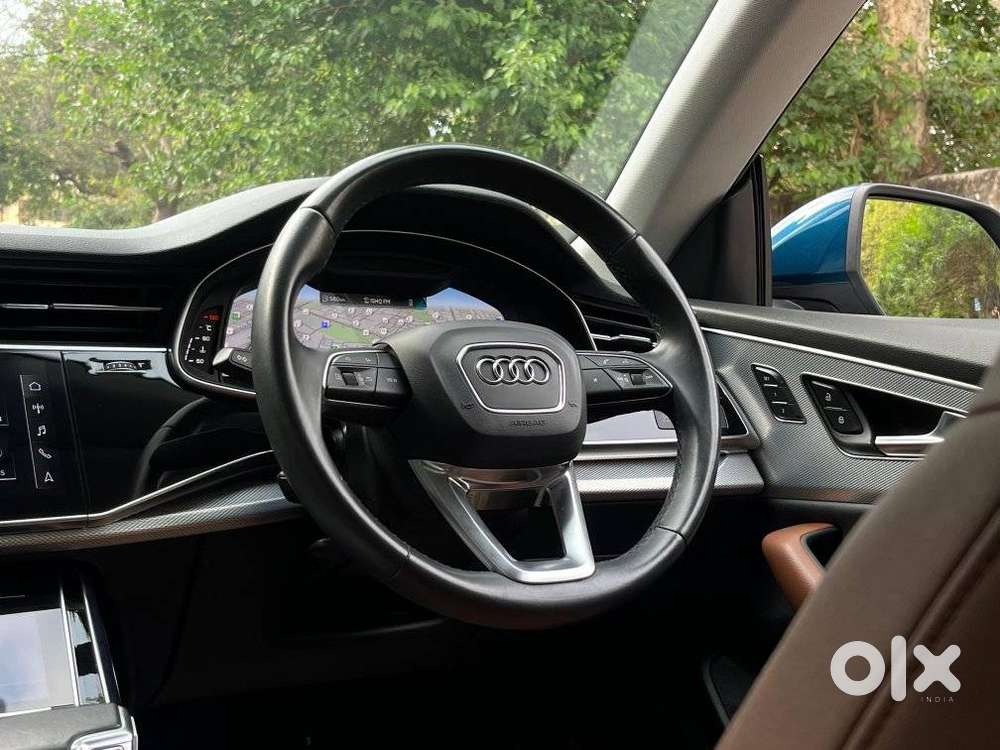 Audi Q8 3.0 Celebration Edition, 2022, Petrol