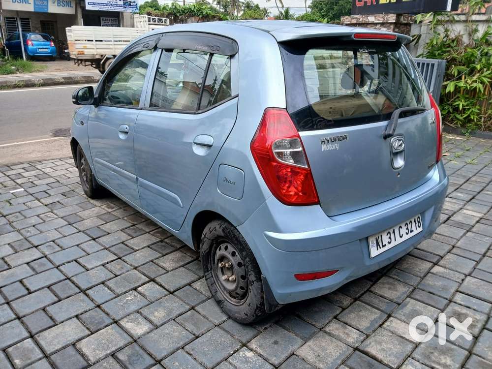 Hyundai I10 Sportz At, 2011, Petrol
