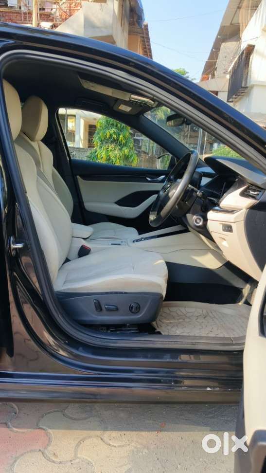 Skoda Octavia 2.0 Style Tsi At, 2021, Petrol