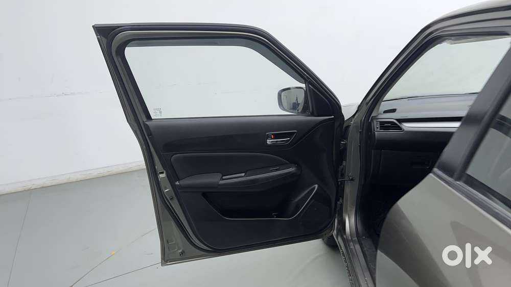 Maruti Suzuki Swift Vvt Vxi, 2021, Petrol