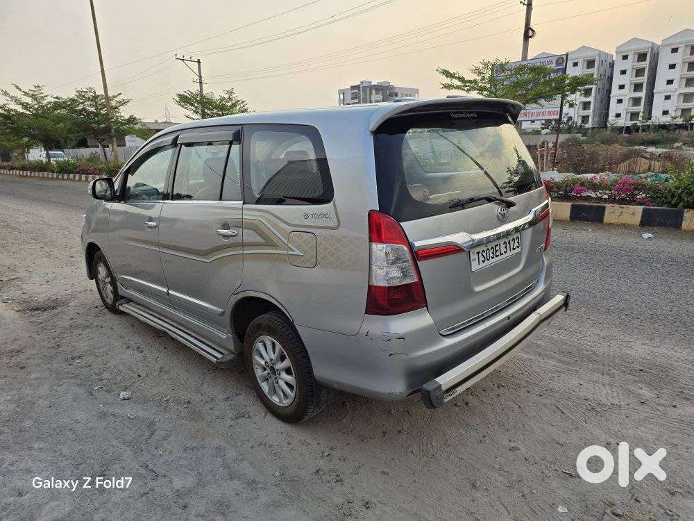Toyota Innova 2.5 V 7 Str, 2015, Diesel